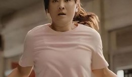 娱乐大晨姐吃瓜杨紫微博,杨紫微博吃瓜背后的故事